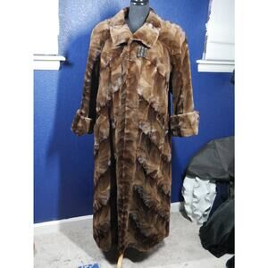 Gorgeous Sculpted Sheared Mink Sections Full 50" Length Fur Coat Jacket